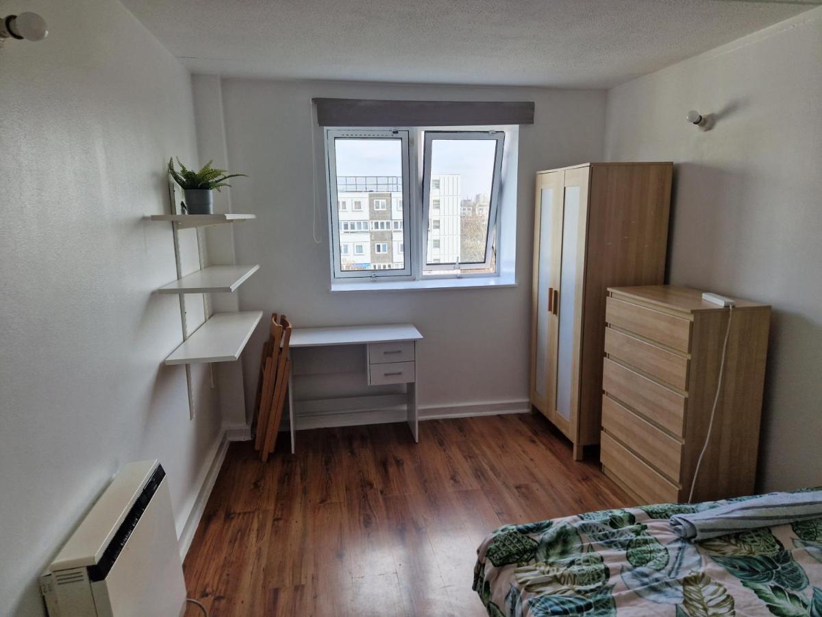 Twin Bed For Guests Apartman London Kültér fotó